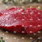 Огузок (мякоть бедра говяжья )