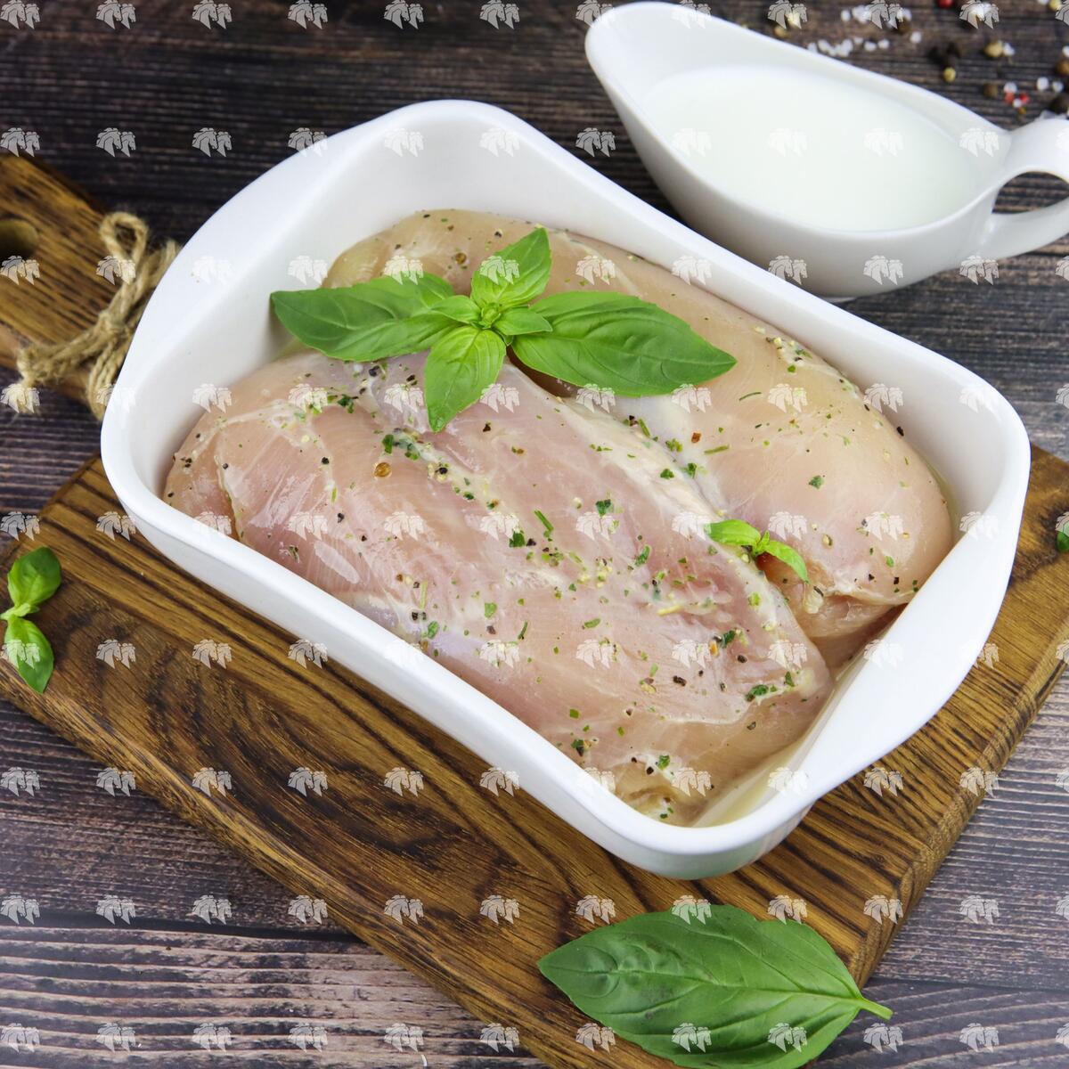 Филе грудки в сливочно-пряном маринаде